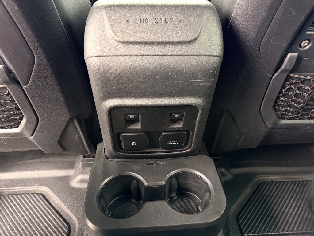 Certified 2024 Ford Bronco Black Diamond AWD/4WD image 19