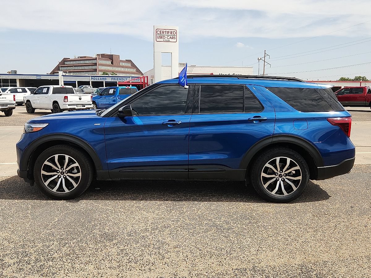 Certified 2023 Ford Explorer ST-Line w/ Class IV Trailer Tow Package RWD image 2