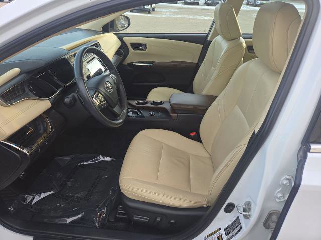 Used 2018 Toyota Avalon XLE Plus image 10