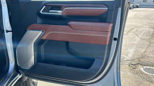 Used 2024 GMC Sierra 2500 Denali Ultimate image 10