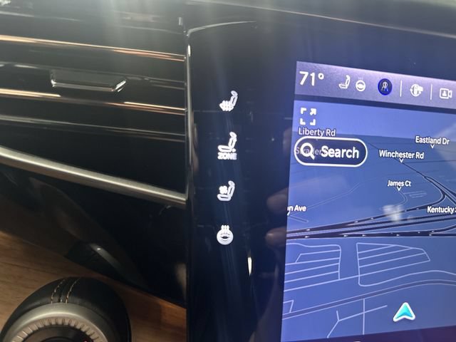 Used 2022 Jeep Grand Wagoneer Series III AWD/4WD image 33