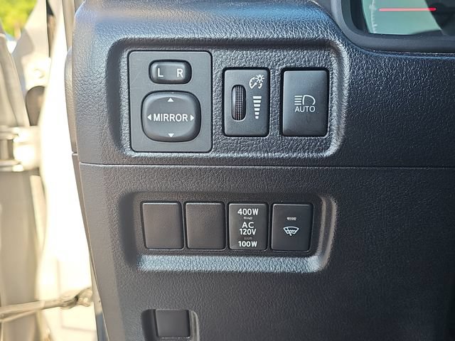 Used 2022 Toyota 4Runner SR5 RWD image 24
