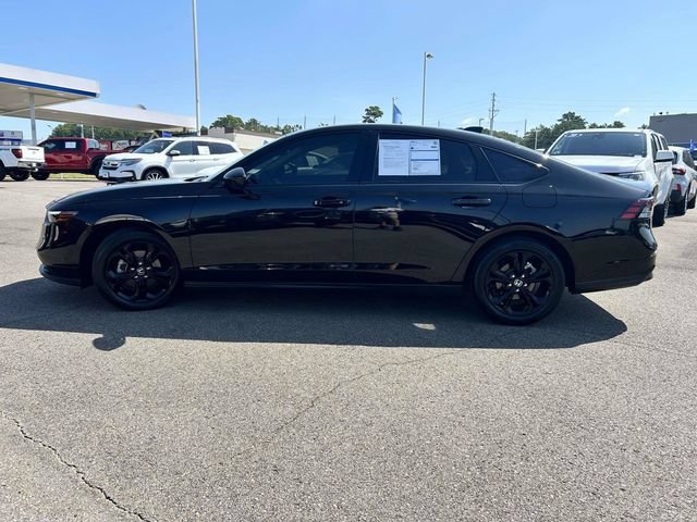 Used 2025 Honda Accord SE image 6