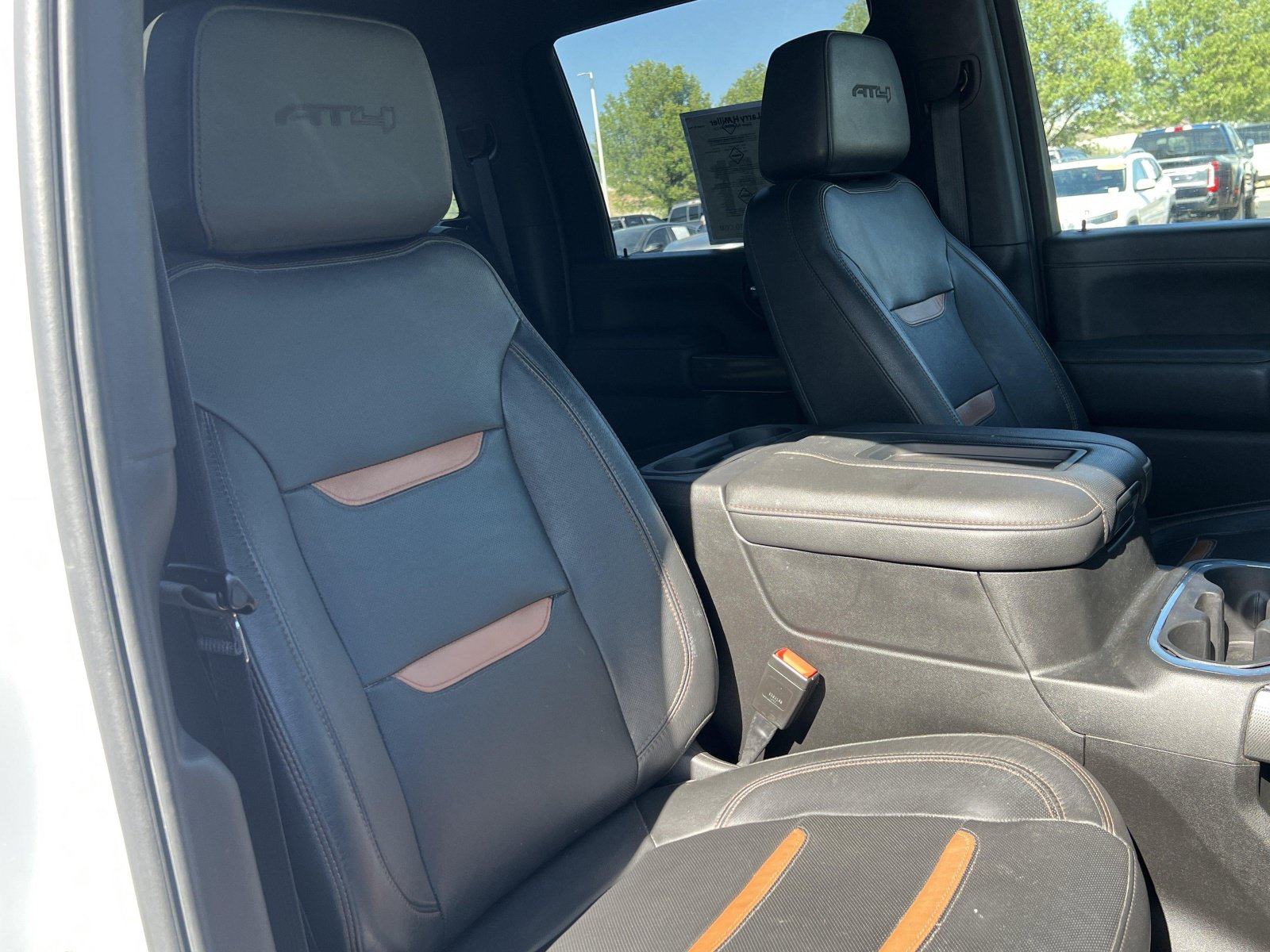 Used 2021 GMC Sierra 3500 AT4 w/ Gooseneck/5TH Wheel Package AWD/4WD image 27