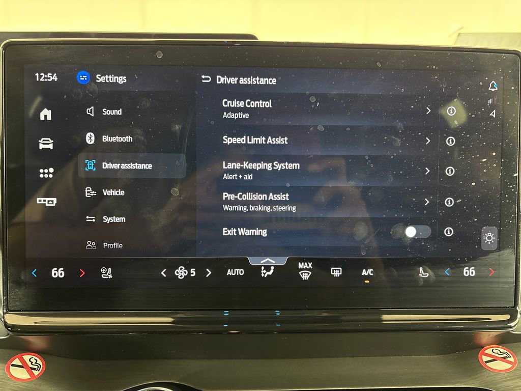 Certified 2025 Ford Expedition Platinum image 26