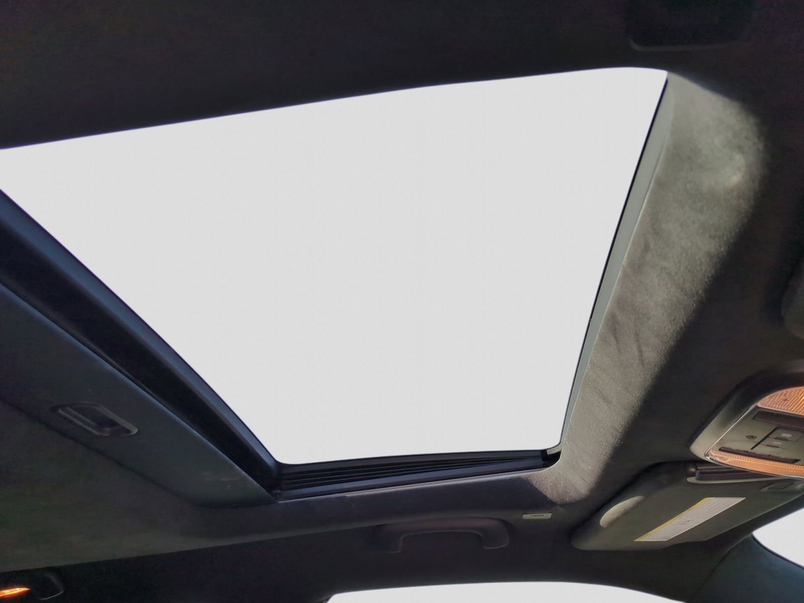 Used 2021 Dodge Charger SRT Hellcat w/ Harman/Kardon Audio Group image 26