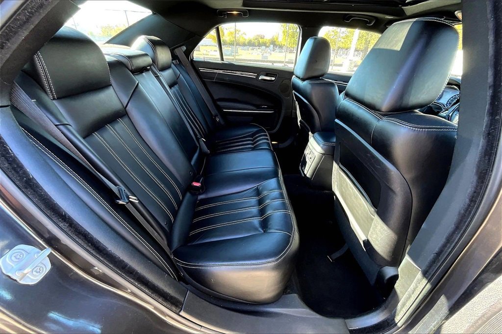 Used 2023 Chrysler 300 S image 26