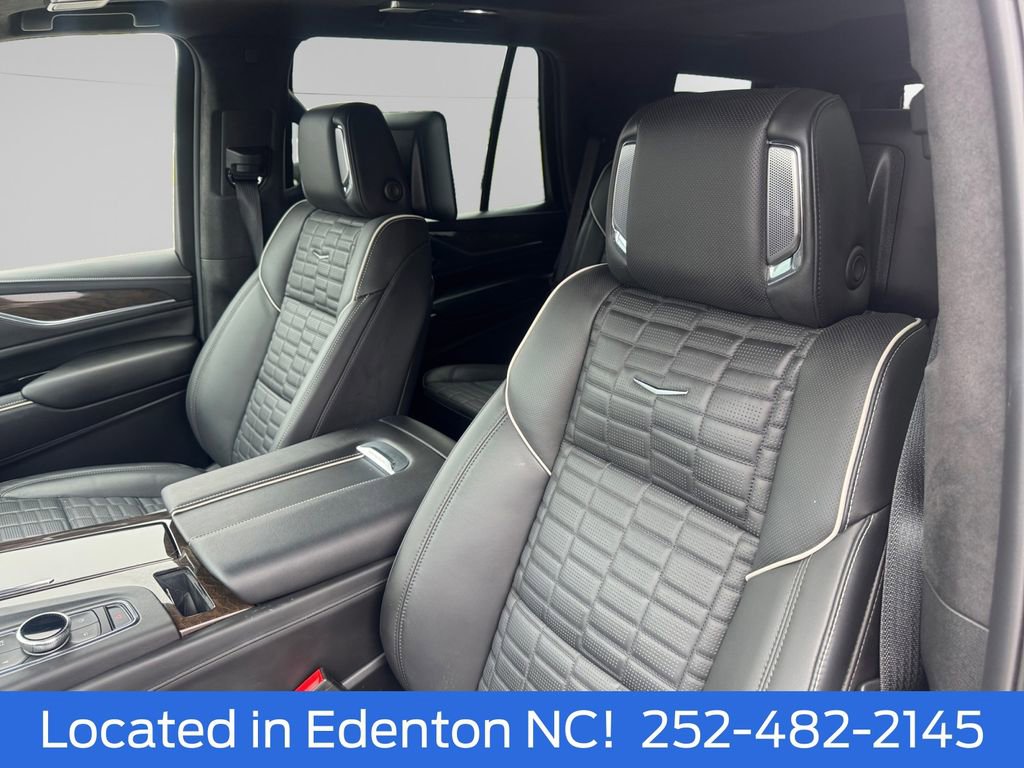 Used 2024 Cadillac Escalade Premium Luxury Platinum AWD/4WD image 10