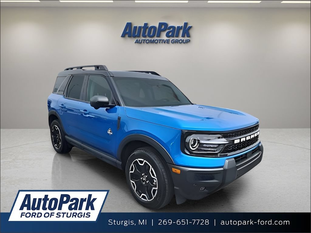 Certified 2025 Ford Bronco Sport Outer Banks w/ Outer Banks Tech Package+ AWD/4WD image 1