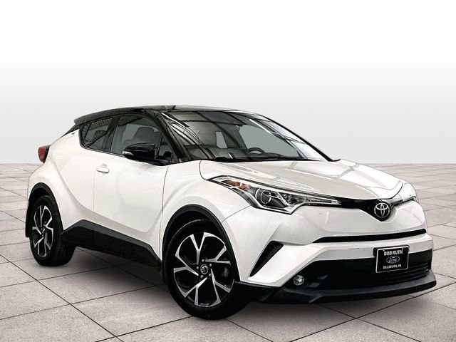 Used 2019 Toyota C-HR FWD image 2