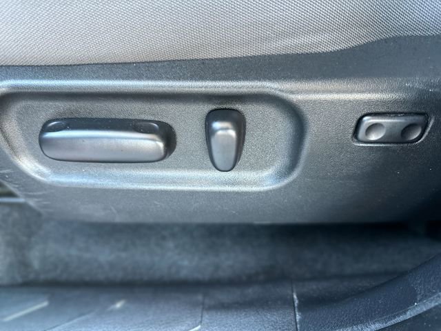 Used 2023 Toyota Tacoma SR5 w/ Technology Package image 13