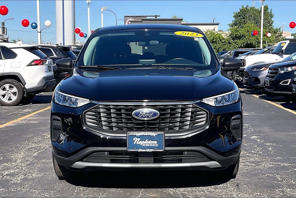 Certified 2023 Ford Escape Active AWD/4WD image 2