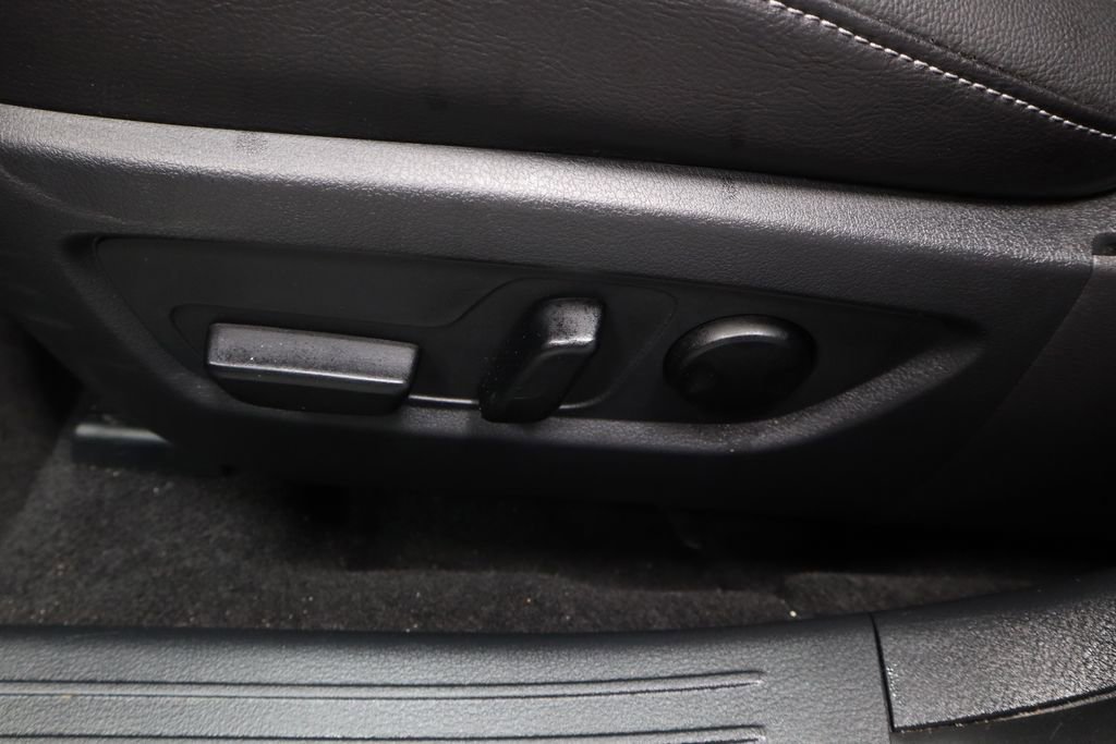 Used 2025 MAZDA CX-50 AWD 2.5 S w/ Premium Package image 24