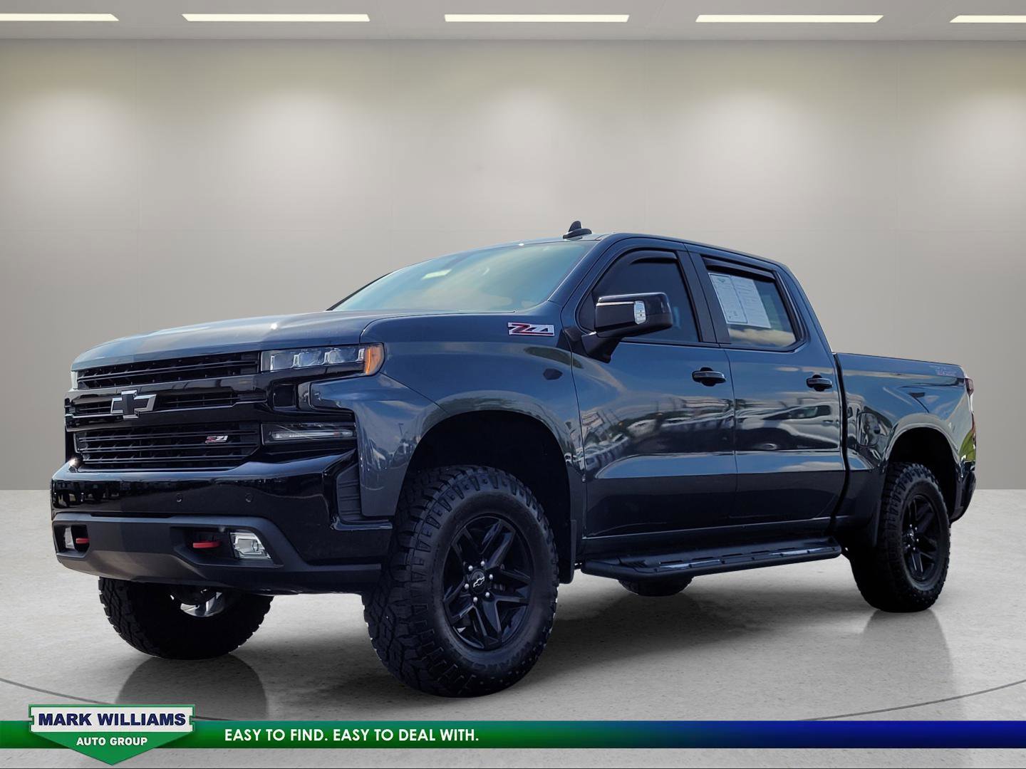 Used 2019 Chevrolet Silverado 1500 LT Trail Boss AWD/4WD image 8