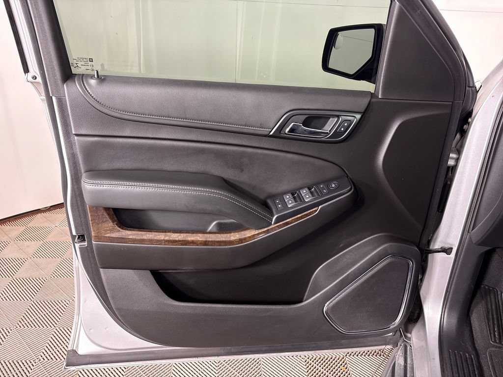 Used 2020 Chevrolet Tahoe LS RWD image 16
