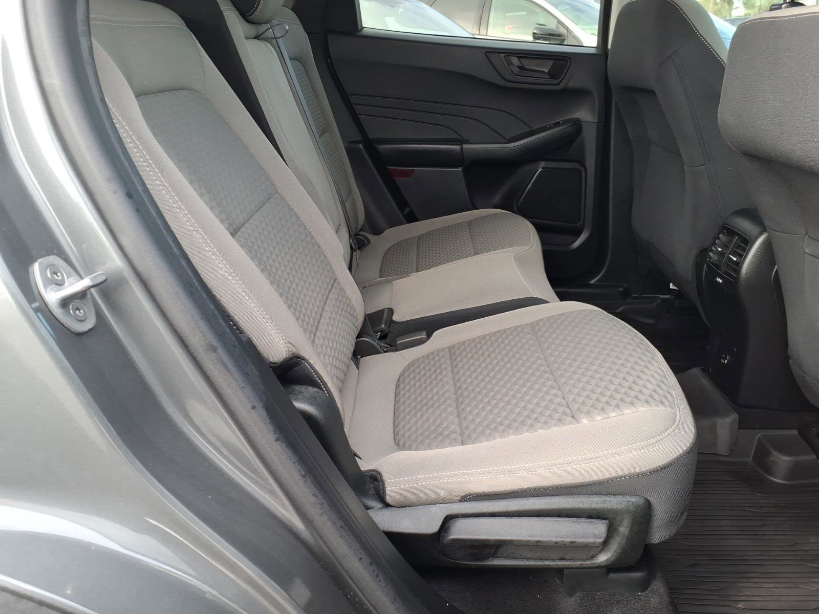 Certified 2022 Ford Escape SE w/ SE Sport Appearance Package image 14