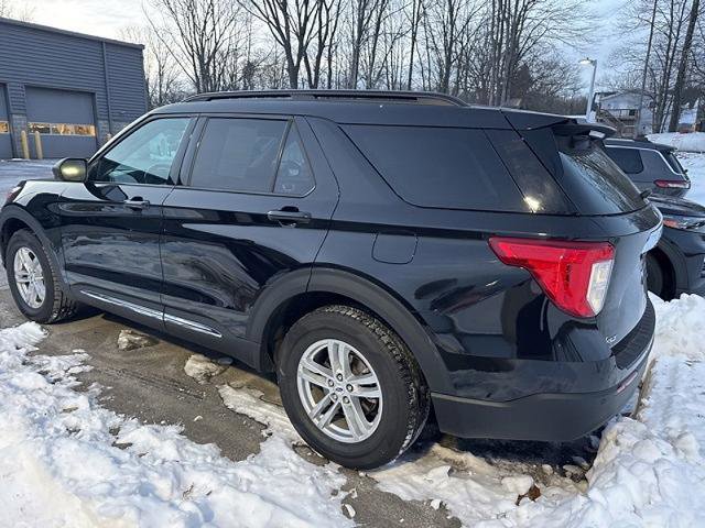 Certified 2022 Ford Explorer XLT image 7