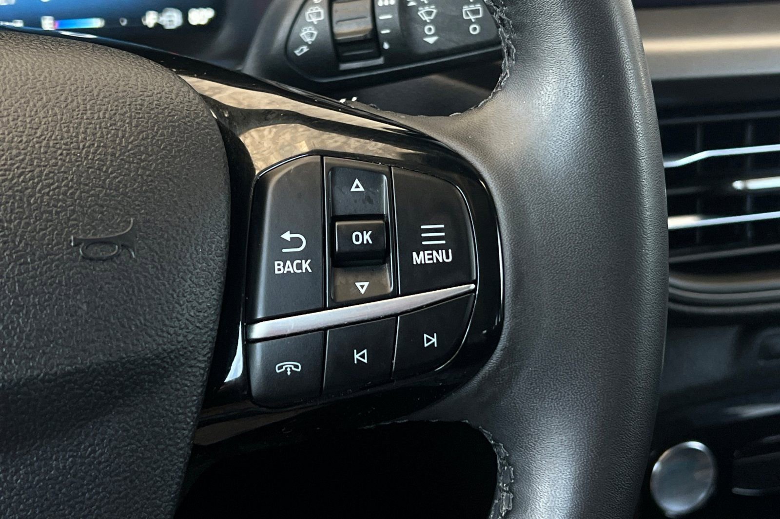 Certified 2023 Ford Escape Active w/ Tech Pack #2 FWD image 29