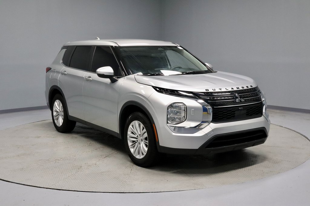 Used 2022 Mitsubishi Outlander ES