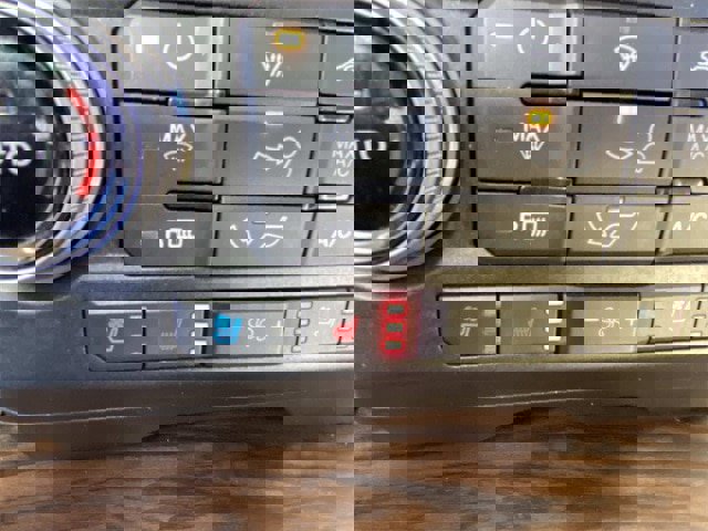 Certified 2020 Ford F150 Lariat w/ Equipment Group 502A Luxury image 66