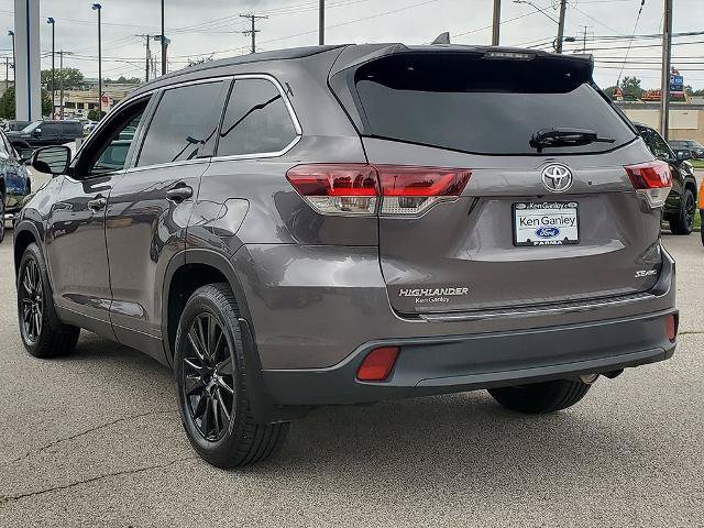 Used 2019 Toyota Highlander SE AWD/4WD image 8