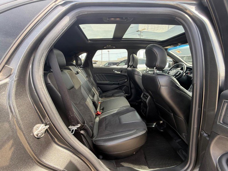 Certified 2019 Ford Edge ST w/ Equipment Group 401A AWD/4WD image 14
