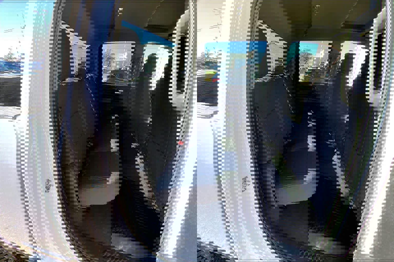 Used 2024 Chevrolet Silverado 2500 Custom w/ Custom Convenience Package image 20