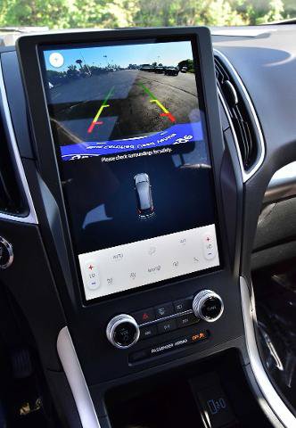Certified 2024 Ford Edge SEL w/ Convenience Package AWD/4WD image 19