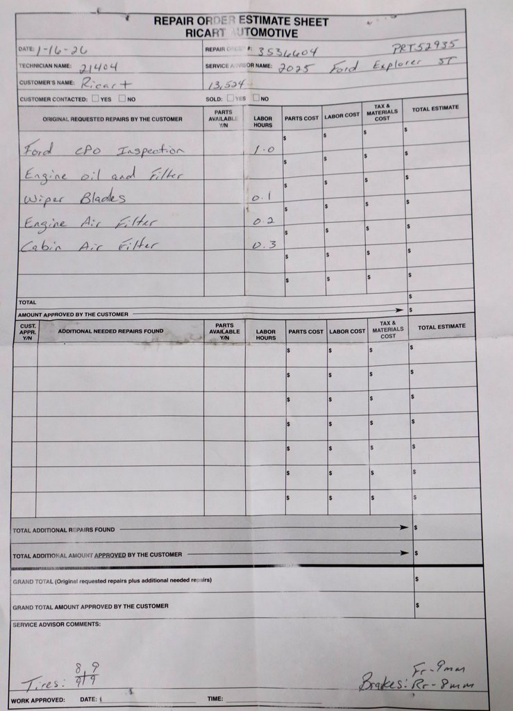 Certified 2025 Ford Explorer ST image 11