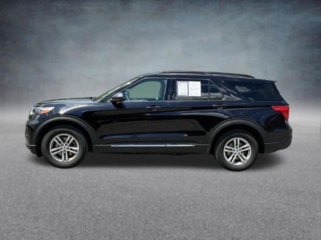 Certified 2024 Ford Explorer XLT w/ Class IV Trailer Tow Package AWD/4WD image 2