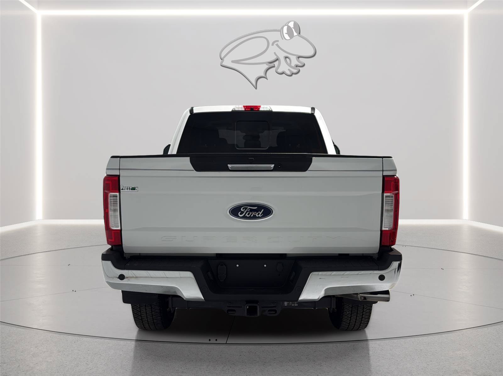 Certified 2019 Ford F350 Lariat w/ Chrome Package AWD/4WD image 4