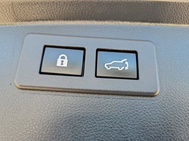 Used 2020 Subaru Outback Touring XT image 14