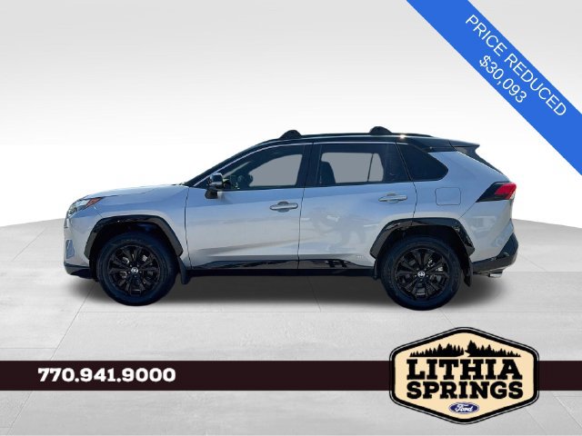 Used 2022 Toyota RAV4 XSE AWD/4WD image 6