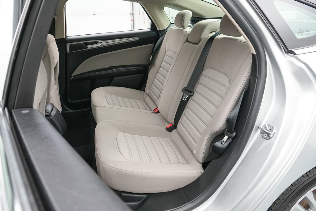 Certified 2018 Ford Fusion S FWD image 18