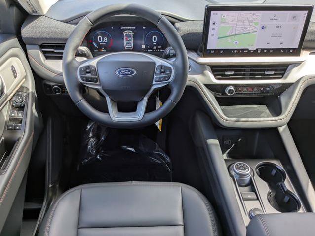 Certified 2026 Ford Explorer Active w/ Active Comfort Package RWD image 16