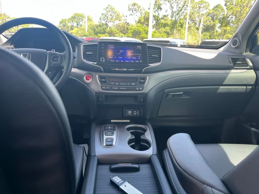 Used 2023 Honda Ridgeline RTL-E image 13