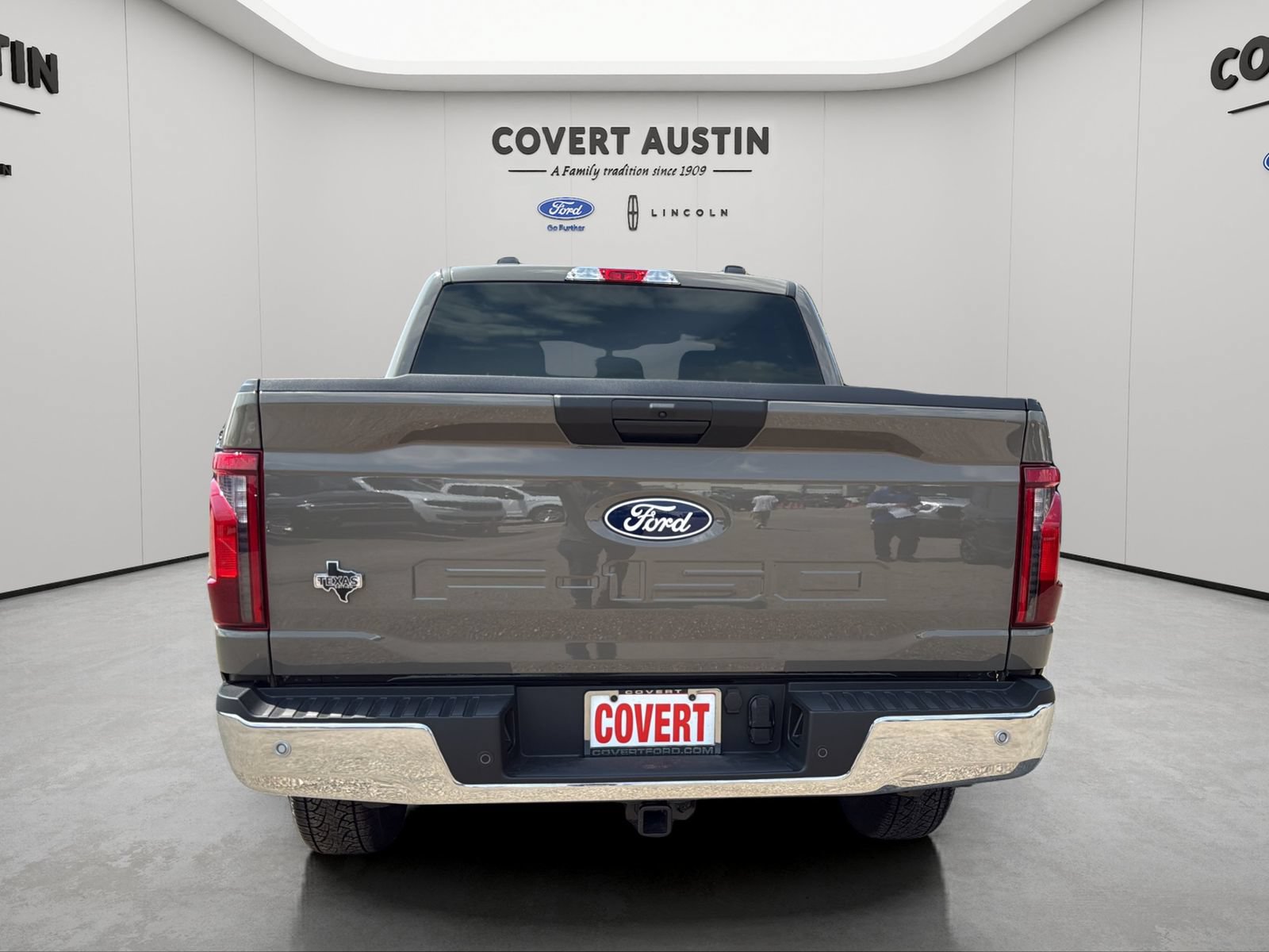 Certified 2026 Ford F150 XLT w/ XLT Chrome Appearance Package AWD/4WD image 4