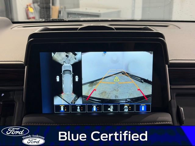 Used 2024 Chevrolet Tahoe Premier w/ Premium Package image 16