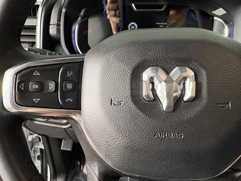 Used 2025 RAM 3500 Laramie image 24