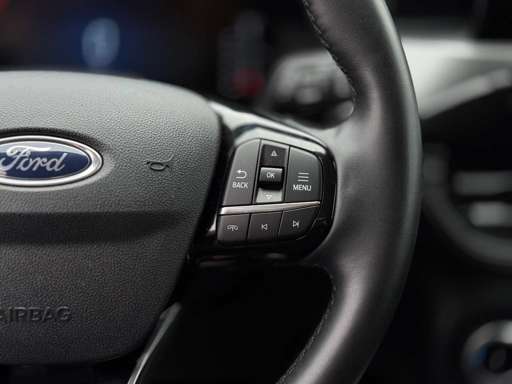 Certified 2024 Ford Escape Active AWD/4WD image 32
