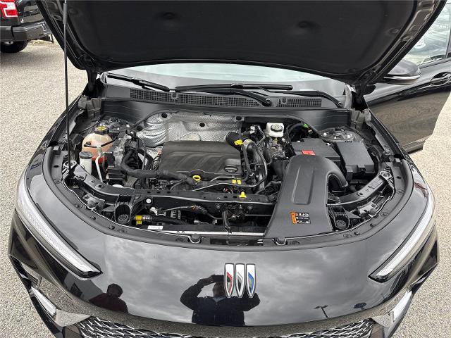 Used 2024 Buick Envista Avenir image 29