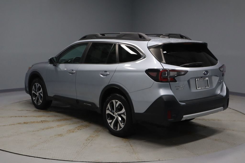 Used 2022 Subaru Outback Limited w/ Popular Package #2 image 3