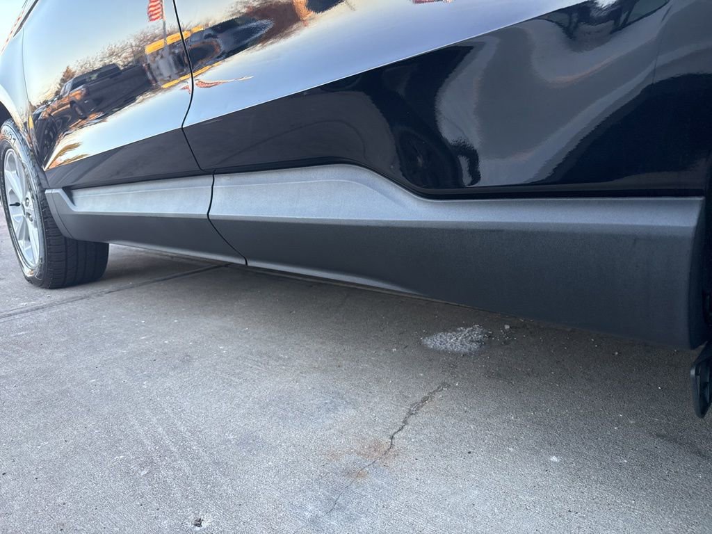 Certified 2022 Ford Edge SE w/ Cargo Accessory Package image 13