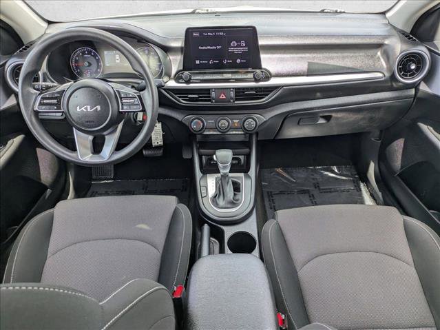 Used 2024 Kia Forte LXS w/ LXS Technology Package FWD image 16