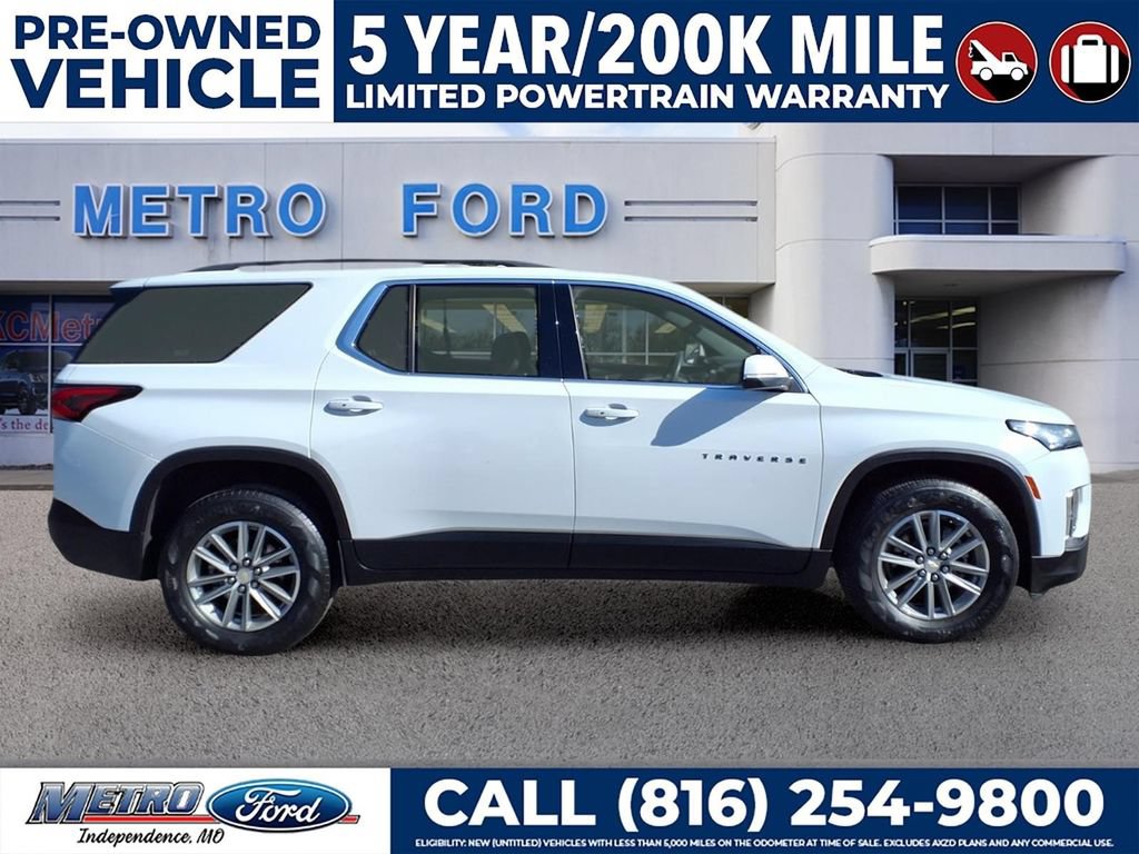 Used 2023 Chevrolet Traverse LT AWD/4WD image 2