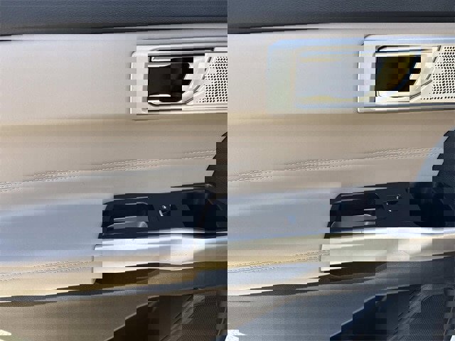 Certified 2022 Ford Explorer Limited w/ Limited Technology Package image 21