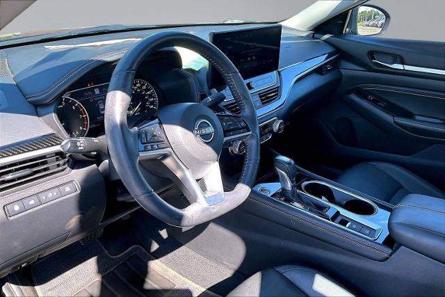 Used 2023 Nissan Altima 2.0 SR FWD image 14