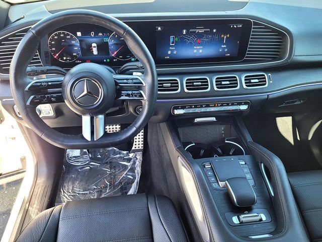 Used 2025 Mercedes-Benz GLS 450 4MATIC image 9