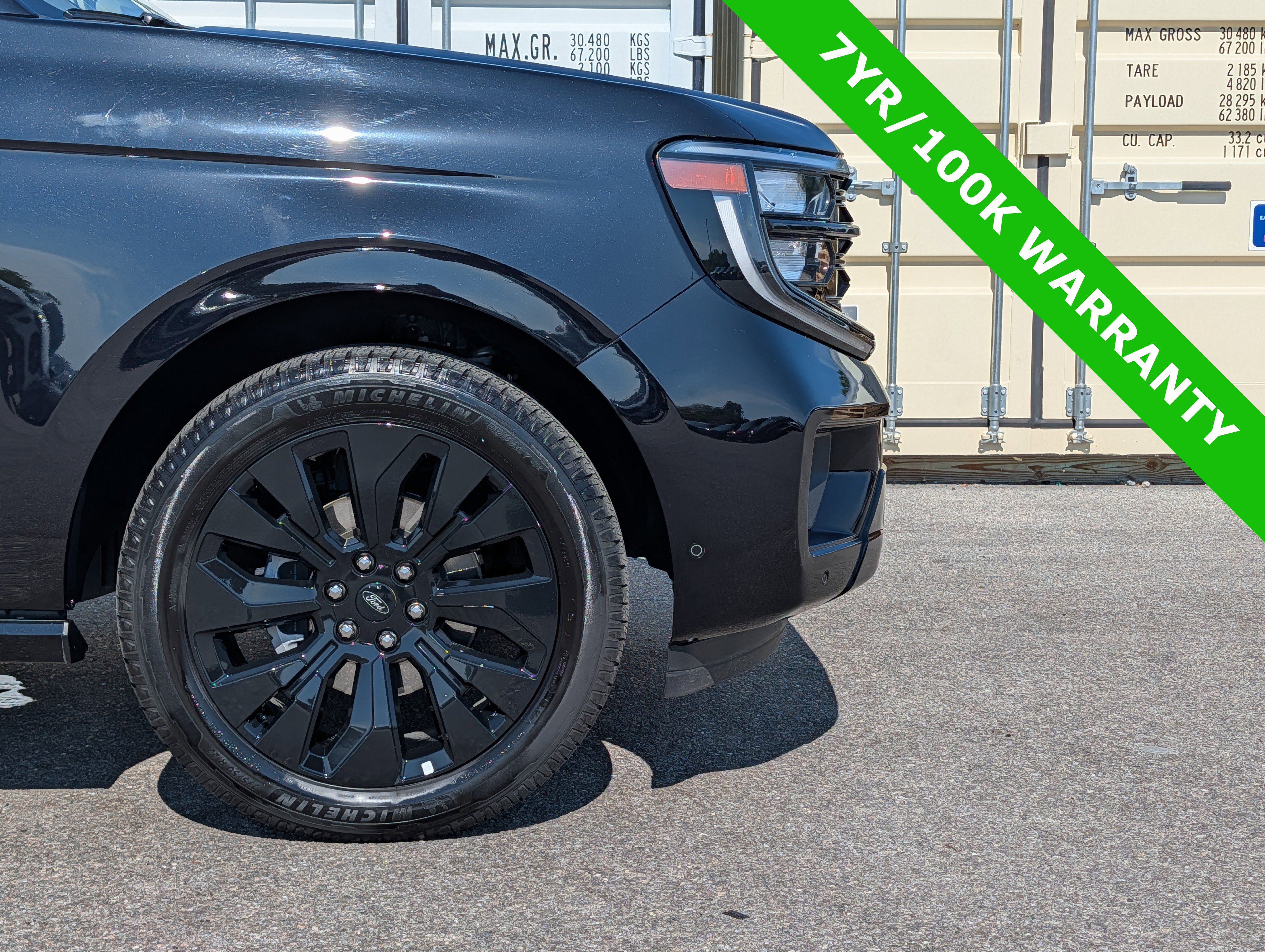 Certified 2025 Ford Expedition Max Platinum w/ Stealth Appearance Package AWD/4WD image 11