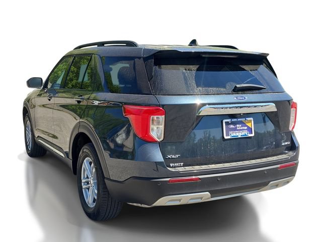 Certified 2024 Ford Explorer XLT w/ Equipment Group 202A AWD/4WD image 3